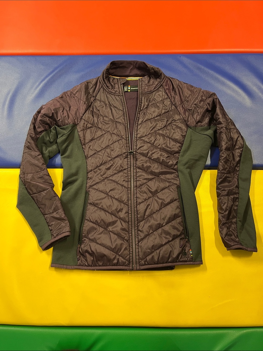 Women’s smartwool Quilted Hybrid Jacket -purple & dark grey Large